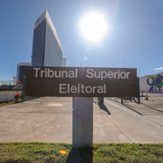 Por que o TSE mudou o sistema de votação no Brasil?