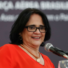 Damares Alves derrota Flávia Arruda e é eleita senadora pelo Distrito Federal