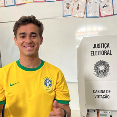 TSE determina que redes sociais apaguem vídeo de Nikolas Ferreira contra Lula
