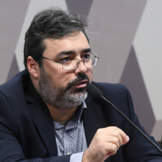 Governo terá como manter auxílio de R$ 600 sem expansão fiscal, diz economista