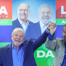 Quem é Carlos Lupi, nomeado ministro da Previdência de Lula?