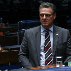 Quem é Carlos Fávaro, indicado para o Ministério da Agricultura do governo Lula?