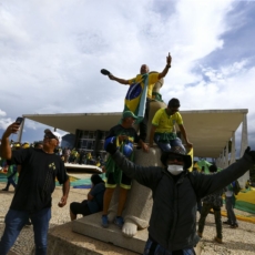 A tentativa de golpe de 8/1 sob a perspectiva do atentado ao patrimônio cultural