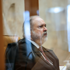 Aras diz que PGR trabalhou ‘preventivamente’ contra atos golpistas em ‘silêncio’