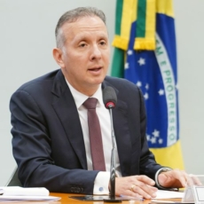 GT da reforma tributária na Câmara discute hoje roteiro de trabalho