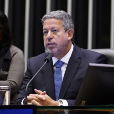 Com 464 votos, Arthur Lira é reeleito presidente da Câmara