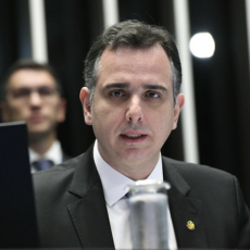 Com 49 votos, Rodrigo Pacheco é reeleito presidente do Senado