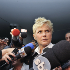 Magno Malta não deve indenizar Xuxa por críticas a livro LGBTQIA+, decide TJSP