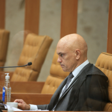 Julgamento no STF sobre prazo prescricional na devolução de tributo é suspenso