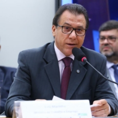 Ministério do Trabalho estuda modelos de vinculação para trabalho por aplicativos