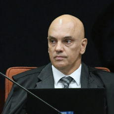 STF: Motorista recorre de decisão de Moraes que afastou vínculo trabalhista com app