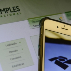 Carf afasta multa qualificada de empresa desenquadrada do Simples Nacional