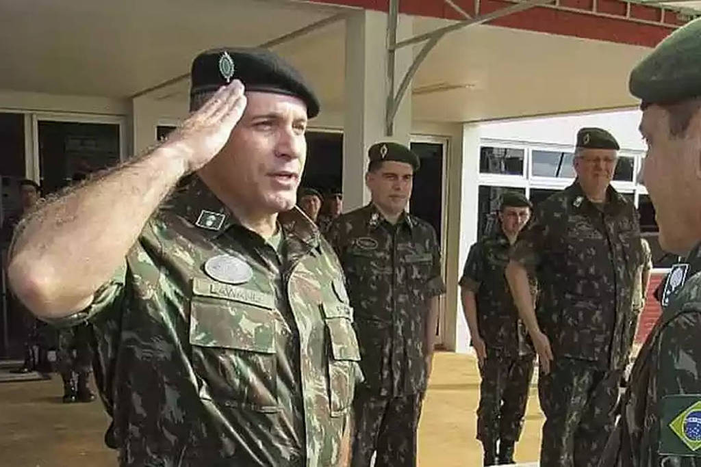 Coronel Lawand, que teria pedido golpe, é ouvido pela CPMI; acompanhe