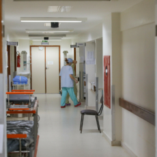 Unimed requer que STF volte a suspender piso da enfermagem, ao menos para empresas