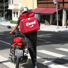 iFood assina TAC para encerrar investigações sobre monitoramento de entregadores