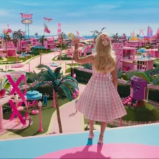 Do pink da Barbie às chuteiras da Marta: os sinais de uma igualdade ainda desigual