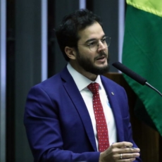 Rede requer admissão como amicus curiae em ação sobre piso da enfermagem no STF