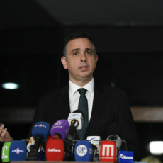 Senado apresentará PEC para criminalizar qualquer posse ou porte de drogas, diz Pacheco