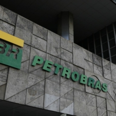Juíza determina aprovação de cotista barrado por banca em concurso da Petrobras