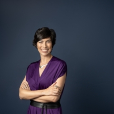 Gabriela Lotta: Função do serviço público não é cortar custo. É resolver problemas reais