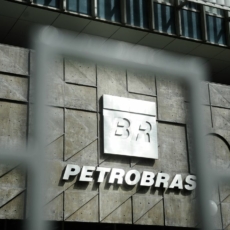 Licitação da Petrobras para afretamento de embarcações