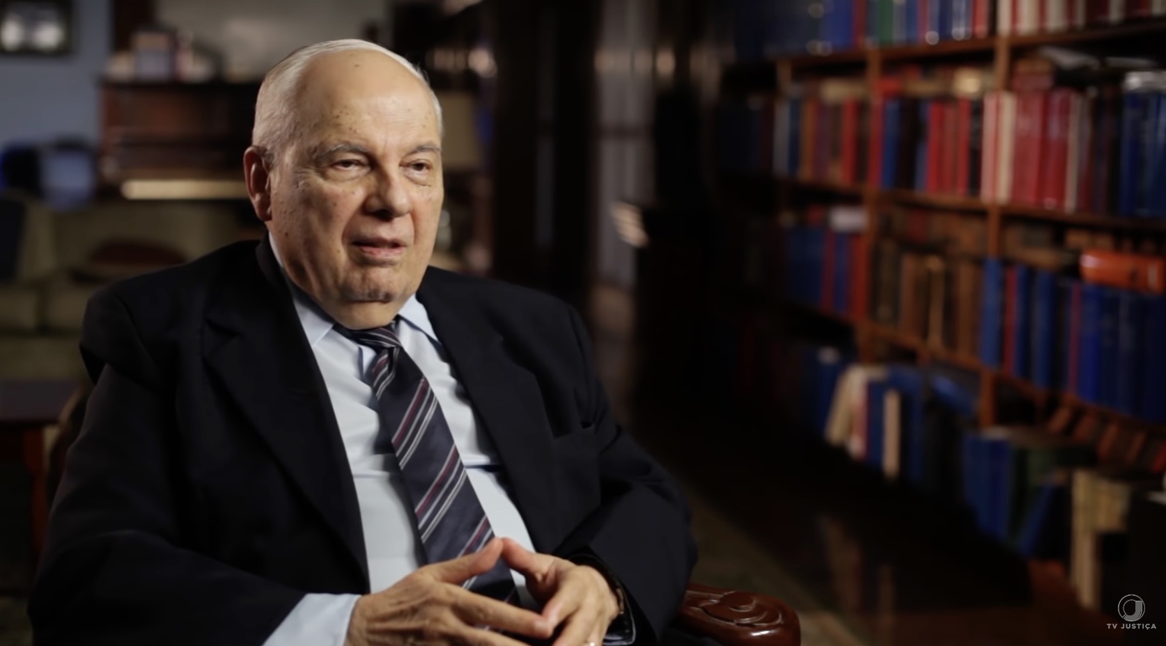 Morre Moreira Alves, ministro aposentado do Supremo, aos 90 anos