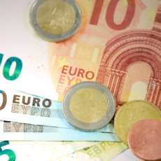 Carf mantém tributação sobre bônus de contratação