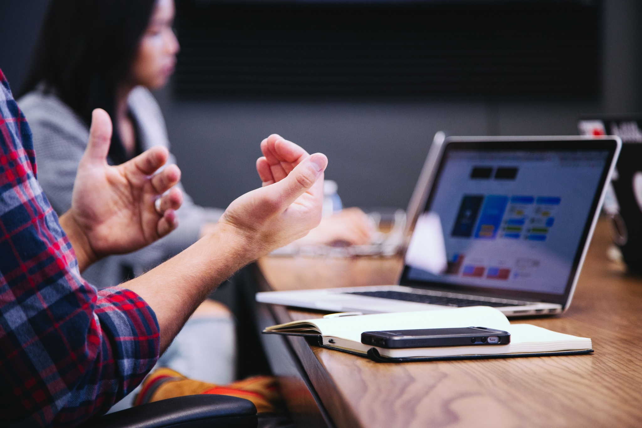 inovação na contratação de startups
