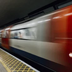 STF derruba lei do RJ que obriga sinal de telefone em transporte subterrâneo