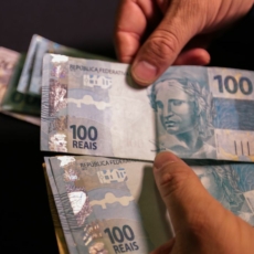 Desenrola: Governo anuncia prorrogação de renegociação de dívidas até março de 2024