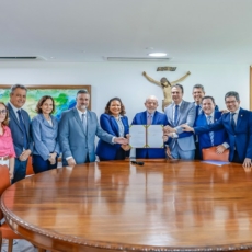 Lula sanciona lei que prevê desconto de até 100% em juros e multas do Fies