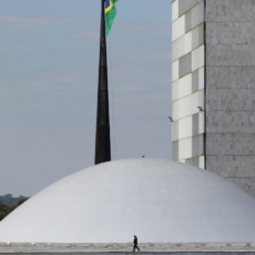 A importância da reforma tributária para a competitividade e o crescimento econômico