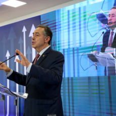 Barroso lança Pacto Nacional para adoção da ‘linguagem simples’ no Judiciário