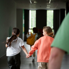 Recreio escolar: descanso ou jornada de trabalho dos professores?