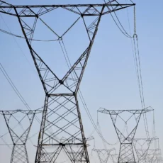 AGU se manifesta contra lei paraibana que proibiu corte de água e energia no STF