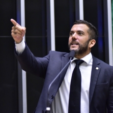 Veja a decisão de Moraes que autorizou operação contra Carlos Jordy pelo 8 de janeiro