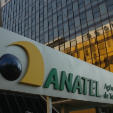 Concurso público: Anatel abre 50 vagas com salário inicial de R$ 16,4 mil