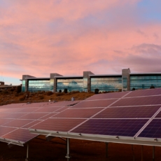ICMS sobre a TUSD em energia solar é tema infraconstitucional, decide STF