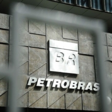 Petrobras dobra número de acordos trabalhistas em 2023 ao encerrar mais de 2.000 ações