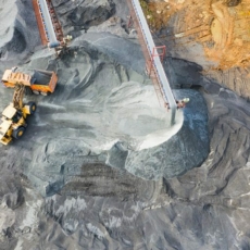 A neoindustrialização e a regulação ineficiente da mineração