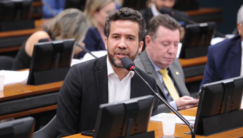 André Janones rachadinha