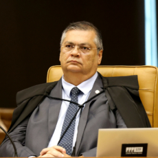 Flávio Dino nega recurso contra decisão do TRT4 que reconheceu vínculo a corretor