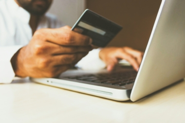 Aumento de impostos no e-commerce reduziria vendas e arrecadação, diz pesquisa