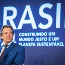 Após mudança de meta, centrão vê Haddad sem força e redireciona agenda política