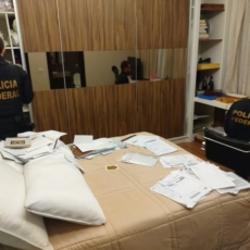Polícia Federal faz operação contra desvio de R$ 14 milhões no SUS