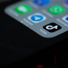 Como o banimento do TikTok nos EUA poderia repercutir no Brasil?