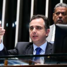 Pacheco anuncia devolução parcial da MP 1227, com argumento de que fere a noventena