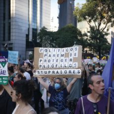 PL 1904: o uso do corpo das mulheres como moeda de troca política
