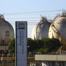 Desverticalização interrompida no transporte de gás natural