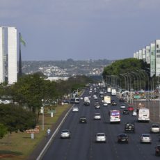 Como promover a especialização técnica no serviço público?